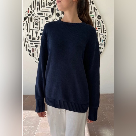 NEW BRANDY MELVILLE NAVY SWEATER BRIANNA SWEATER - Picture 1 of 7